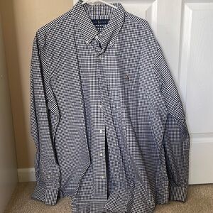 Men’s blue plaid shirt